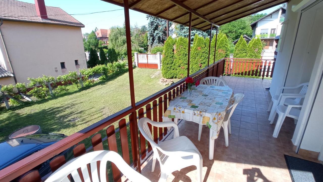 Vizkoezeli 2-5 Fos Nyaralo Abrahamhegy Villa Dış mekan fotoğraf